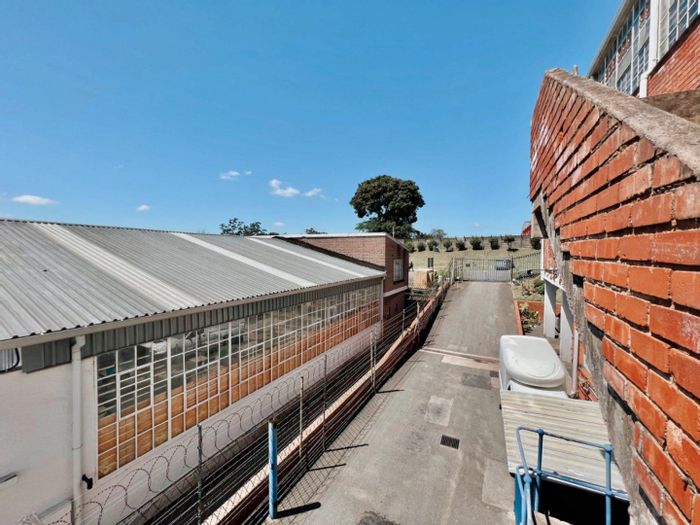 Property #2195259, Industrial rental monthly in Westmead