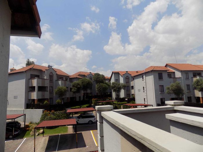 Rivonia Apartment For Sale: 2 Bedrooms, pool, security, parking, and rental income potential.