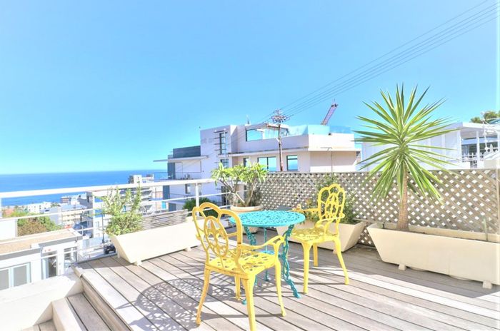 Property #2176761, Apartment for sale in Sea Point