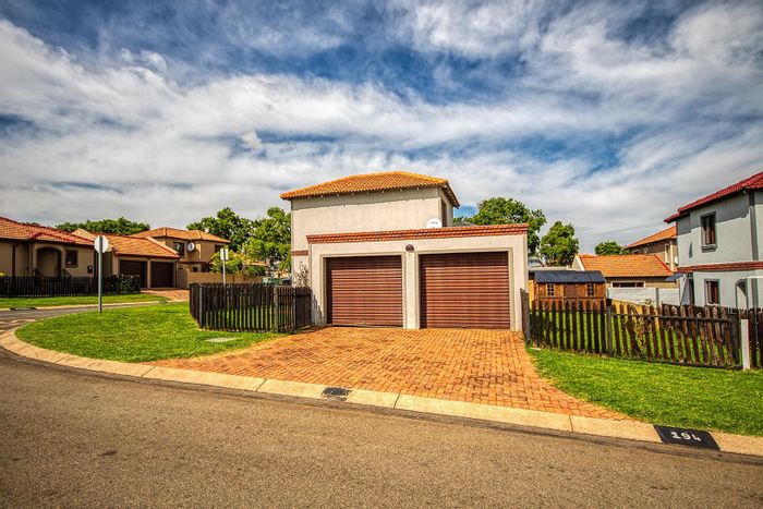 3-Bedroom House with Garden and Patio in Meyersig Lifestyle Estate - To Rent