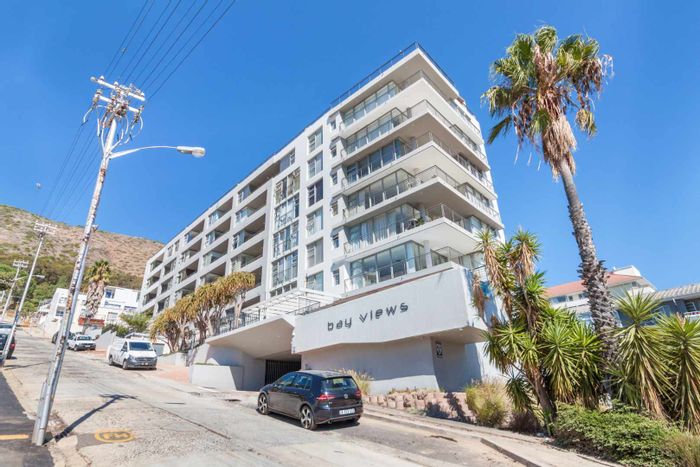 Property #2088365, Apartment pending sale in Sea Point