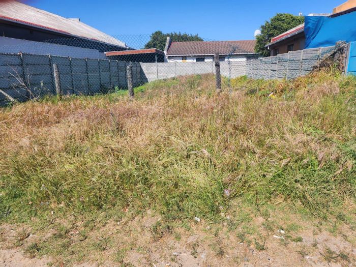 Property #2384153, Vacant Land Agricultural For Sale in Matroosfontein Central