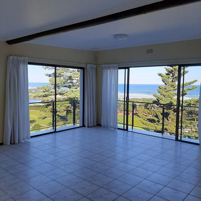 Ocean-view apartment to rent in Wilderness Central, walk to amenities, double garage!