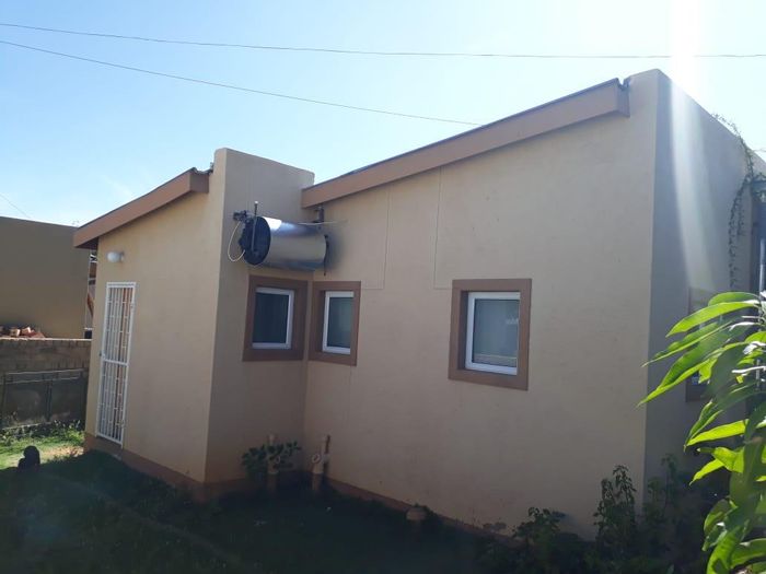 Property #2108895, House for sale in Windhoek Central