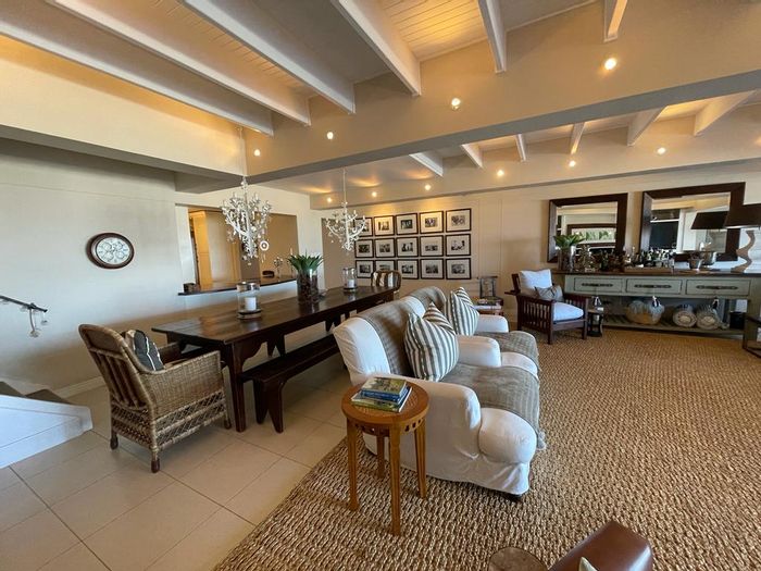 Property #1988317, Penthouse for sale in Swakopmund Central