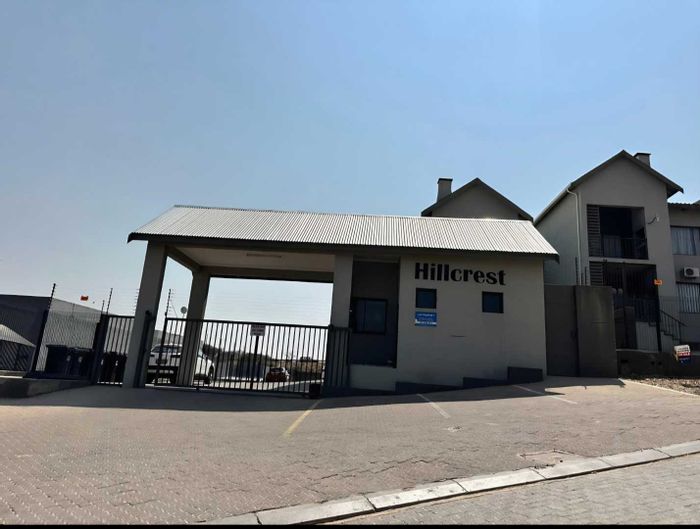 Property #2473503, Townhouse For Sale in Rocky Crest