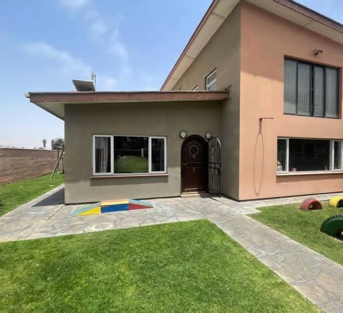 Property #2422361, House For Sale in Walvis Bay Central