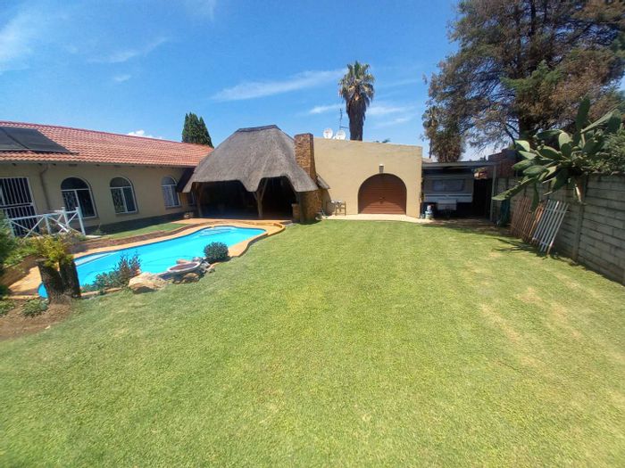 Property #2091484, House for sale in Dalpark Ext 1