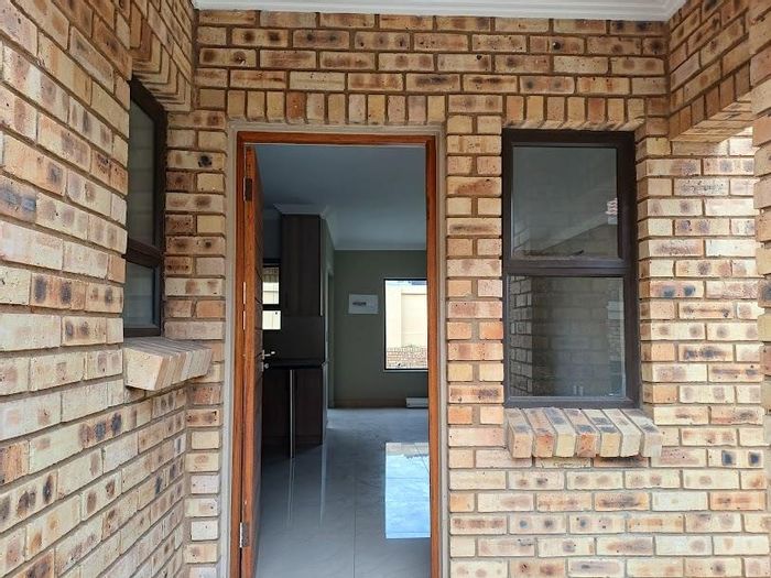 For Sale: Elandshaven Townhouse with 2 bedrooms, garden, and no transfer costs.