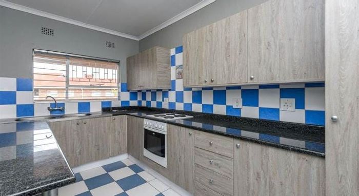 Property #2227614, Apartment rental monthly in Sunninghill