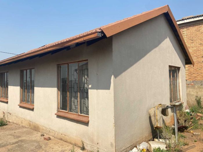 Property #2185557, House for sale in Roodekop