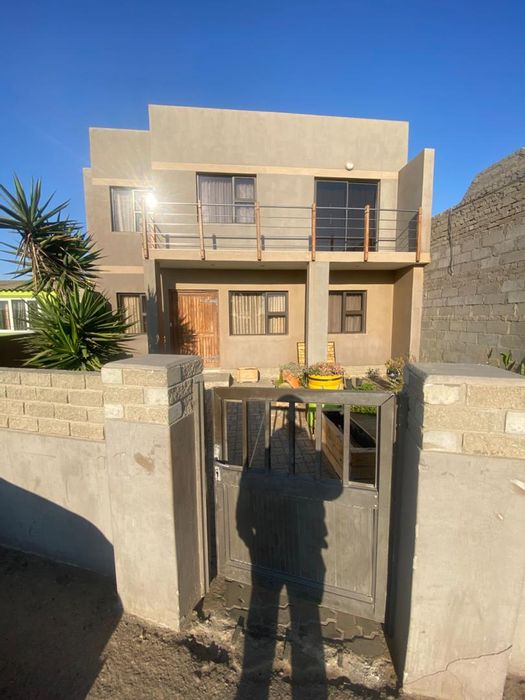 Property #2422362, House For Sale in Walvis Bay Central