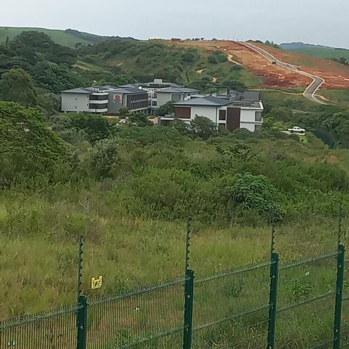 2-Bedroom Apartment To Rent in Ballito Central with pool, parking, and security.