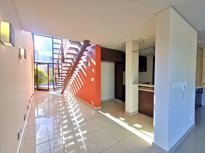 Property #2169130, Townhouse sold in Windhoek Central