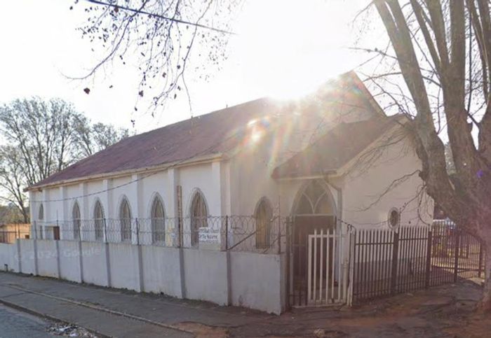 Property #2227241, Mixed Use for sale in Jeppestown