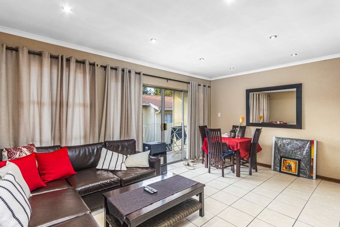 Property #2176086, Apartment for sale in Morningside