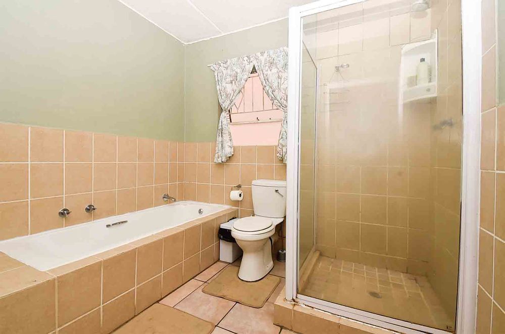 Full bathroom