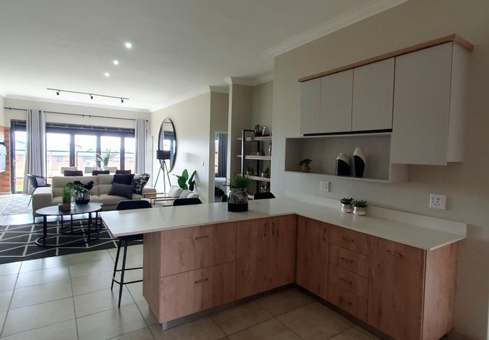 Property #2105897, Townhouse for sale in Six Fountains Residential Estate