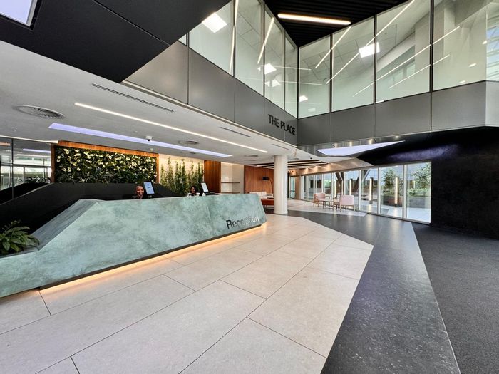 To Rent: Office in Sandton Central with flexible layout, boardroom, and security.