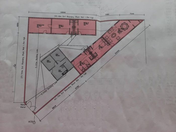 Kuisebmond House For Sale: 6 Bachelor Flats, 2-Bed Home, High Rental Yield