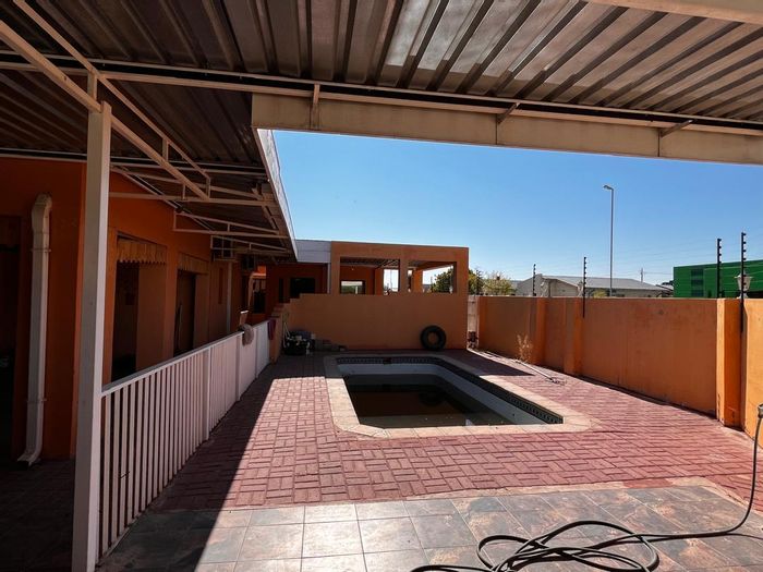 Property #2397014, House For Sale in Ondangwa Central