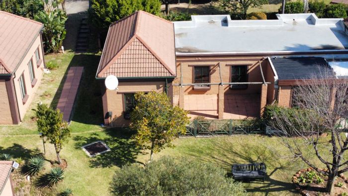 Property #2161105, Townhouse pending sale in Sundowner