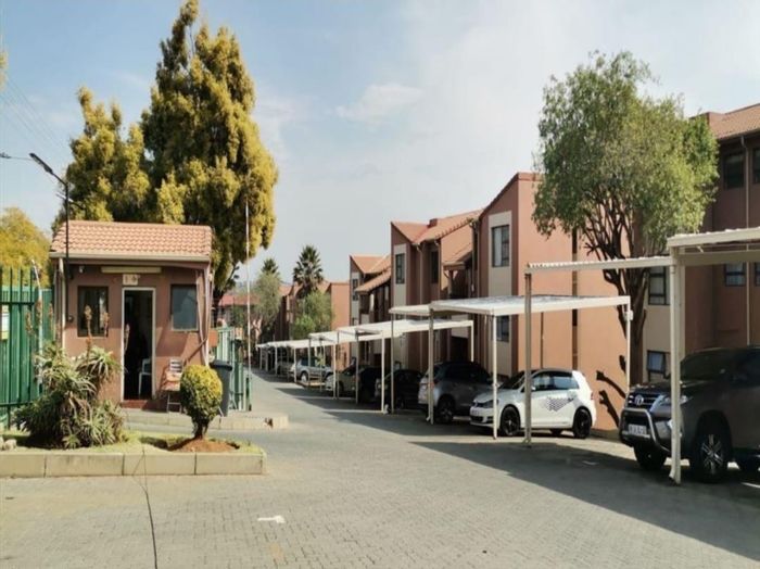 Winchester Hills properties for sale and rent Jacques Louw Properties