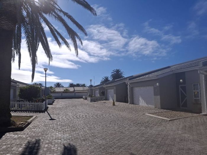 Property #2398774, Retirement Village For Sale in Walvis Bay Central