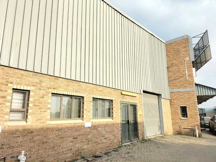 Riverside Park Industrial Units For Sale: Prime Access, Networking Opportunities, Strong Rental Income