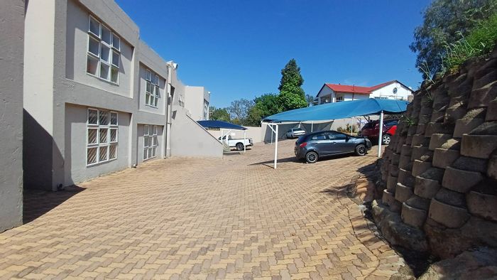 For Sale: Oakdene Apartment with 3 Bedrooms, 2 Bathrooms, and Scenic Balcony Views.