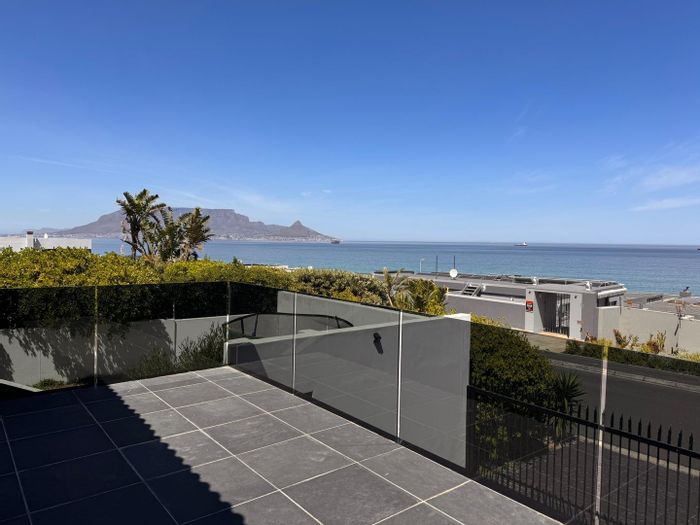 Bloubergstrand Residential properties for sale