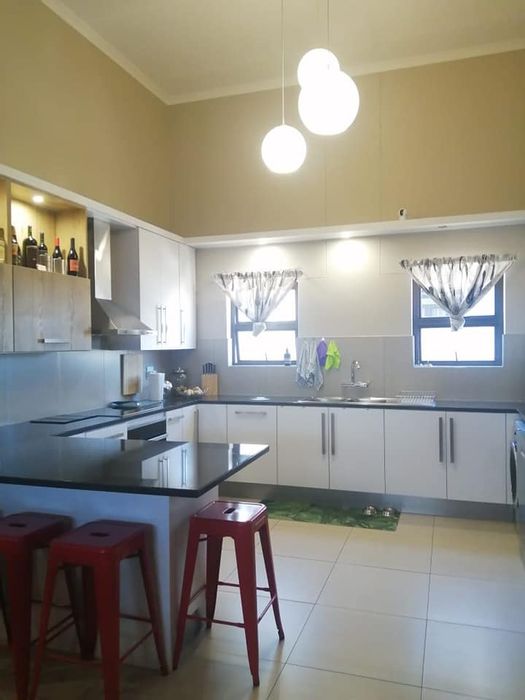 Property #2169609, Apartment for sale in Windhoek Central