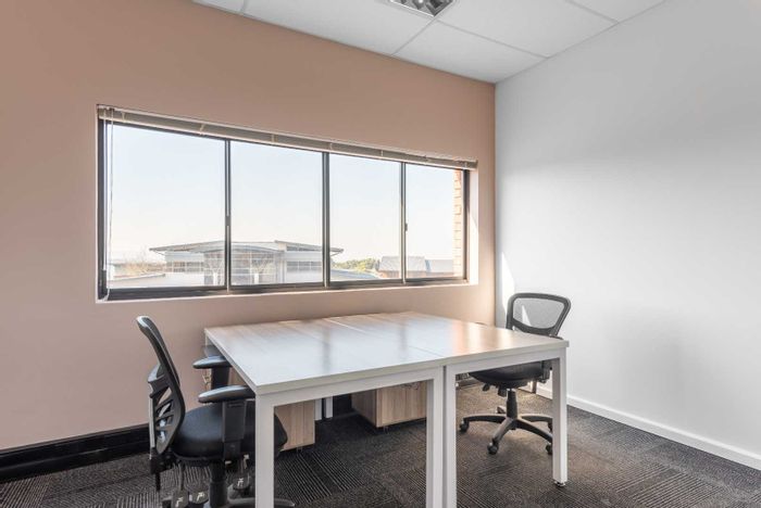 Office To Rent in Town Bush Valley: Private space for 4, shared amenities included.