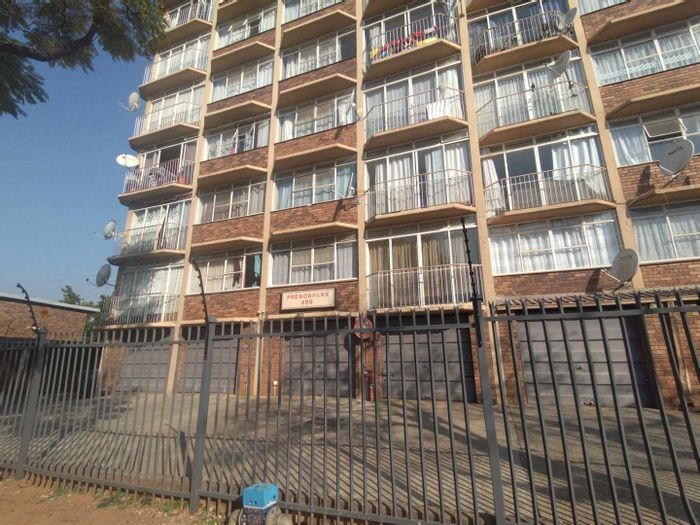 Property #2259132, Apartment for sale in Pretoria North