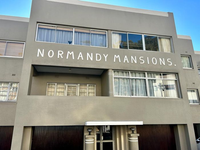 Property #2246173, Apartment rental monthly in Sea Point