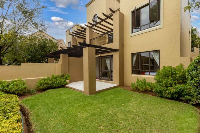 Property #2231012, Apartment pending sale in Sunninghill