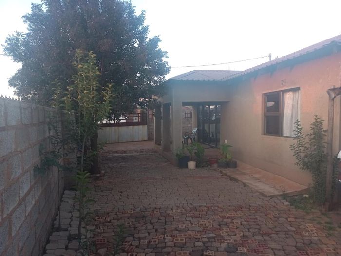 Property #2154676, House pending sale in Zonkezizwe