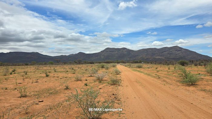 For Sale: Farm in Otjiwarongo Central with ample water, livestock camps, and staff housing.