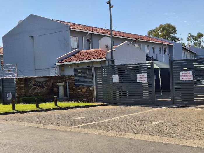 For Sale: 2-Bedroom Apartment in Westwood with open-plan living and convenient amenities.