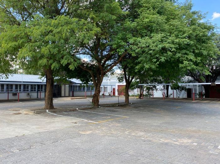 For Sale: Industrial property in Southern Industrial Area with large office and workshop space.