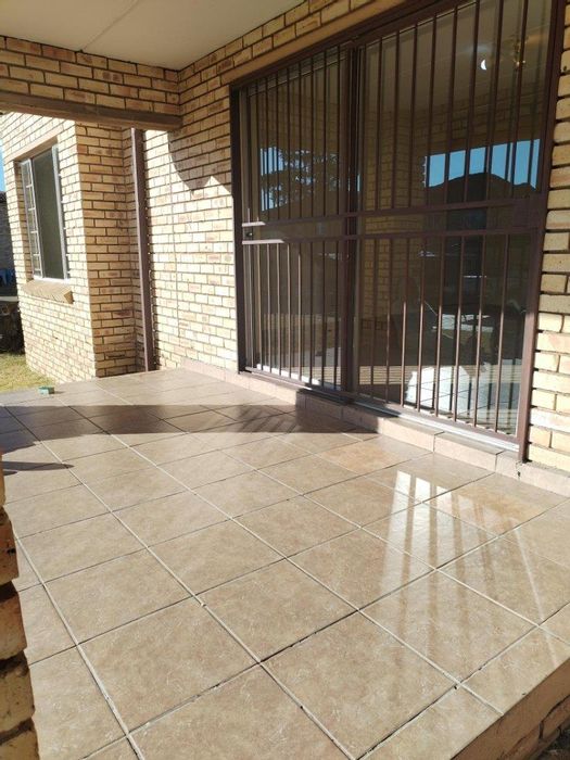 Property #2246594, Apartment rental monthly in Midrand Central