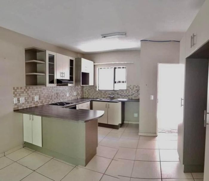 Property #2239700, Apartment for sale in Windhoek Central