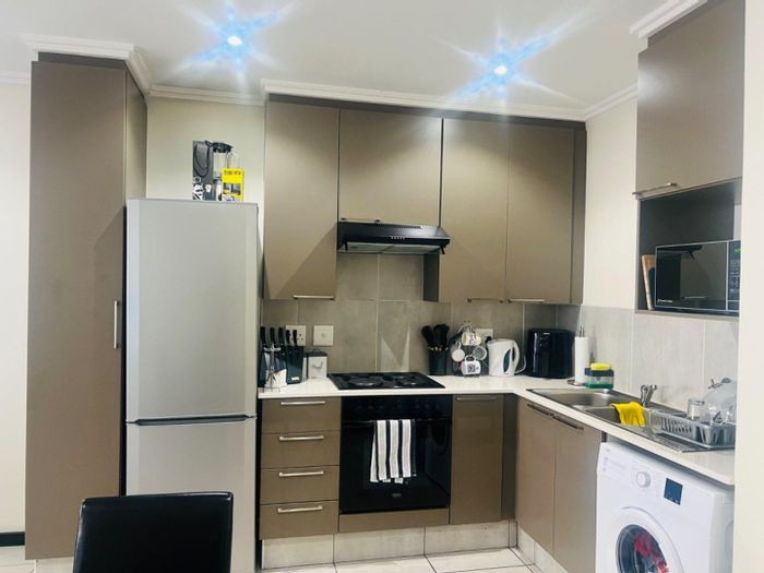 Property #2252599, Apartment rental monthly in Sunninghill