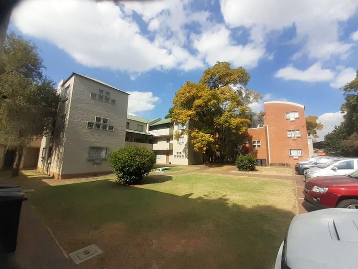 Property #2220772, Apartment rental monthly in Hatfield