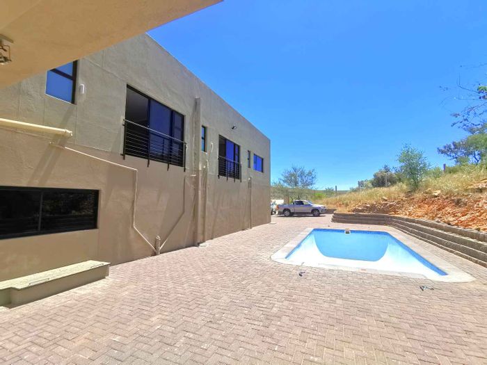 Property #2108447, House for sale in Windhoek South