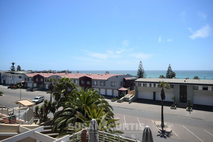 Property #2107505, Penthouse for sale in Swakopmund Central