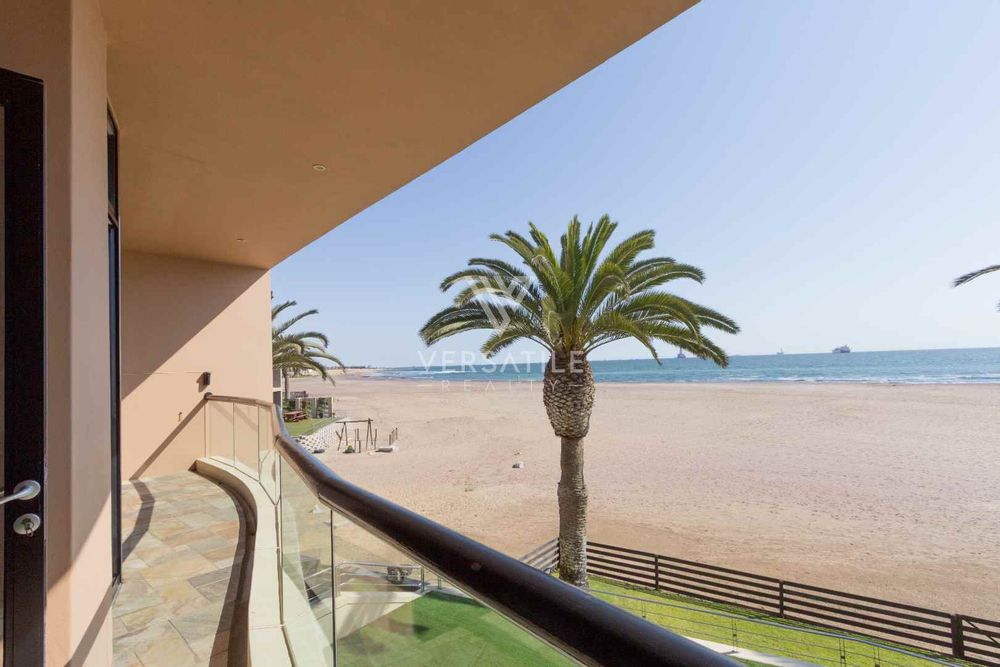 65 - Beach front Balcony 