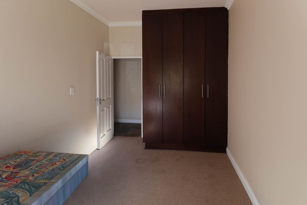 2nd Bedroom built-in wardrobe