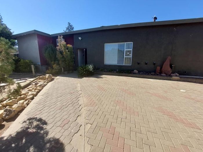 Academia Property property and houses for sale in Academia, Windhoek