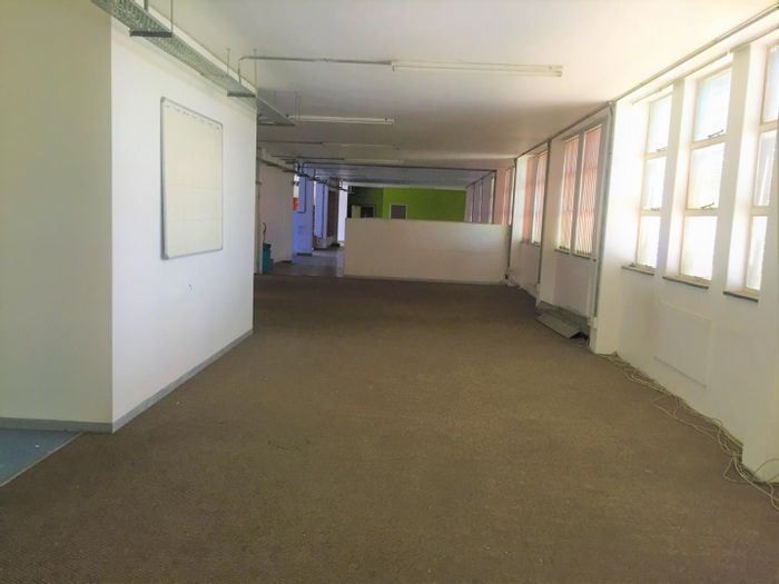 Property #2199416, Office rental monthly in Wynberg